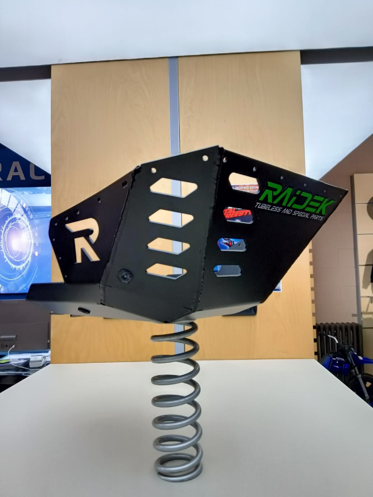 Paracoppa Raidek 4mm Alluminio per Yamaha Ténéré 700, e4 - e5 e world raid